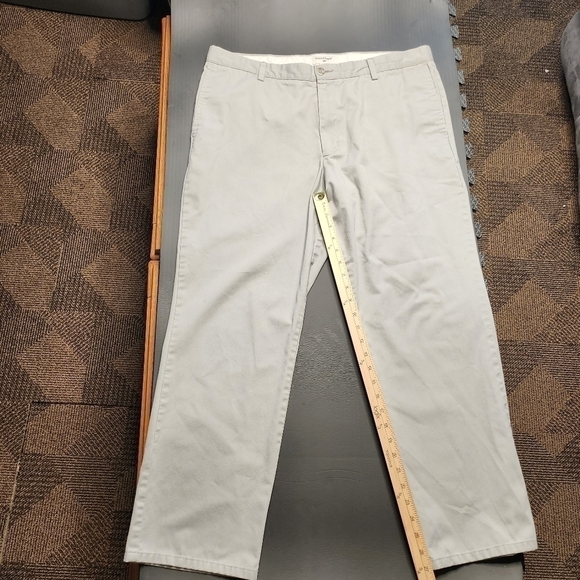 Dockers Straight Fit Khaki Pants Men's 38x30 - Picture 2 of 11